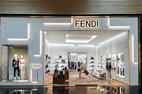 fendi iconsiam